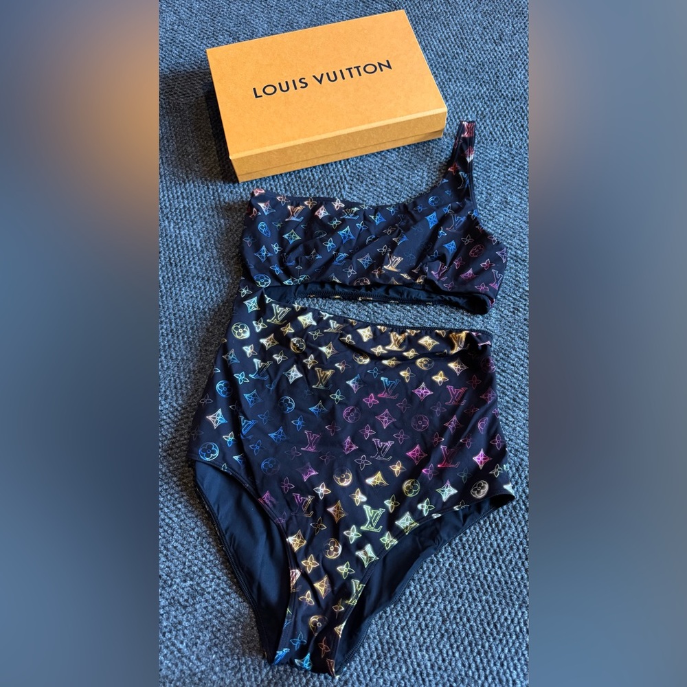 Louis Vuitton Neon Mahina Monogram One-piece Swimsuit - Picture 6 of 11